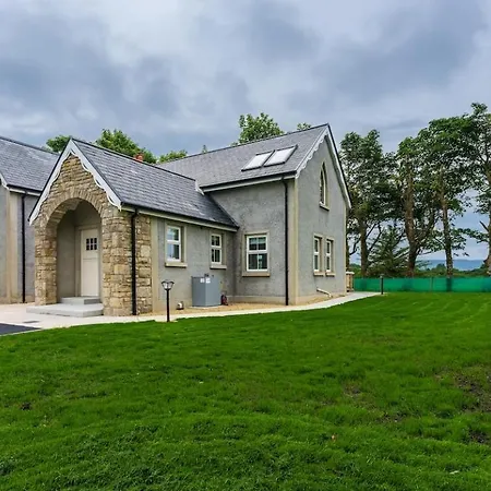 Holiday home Moneen Mountain View *