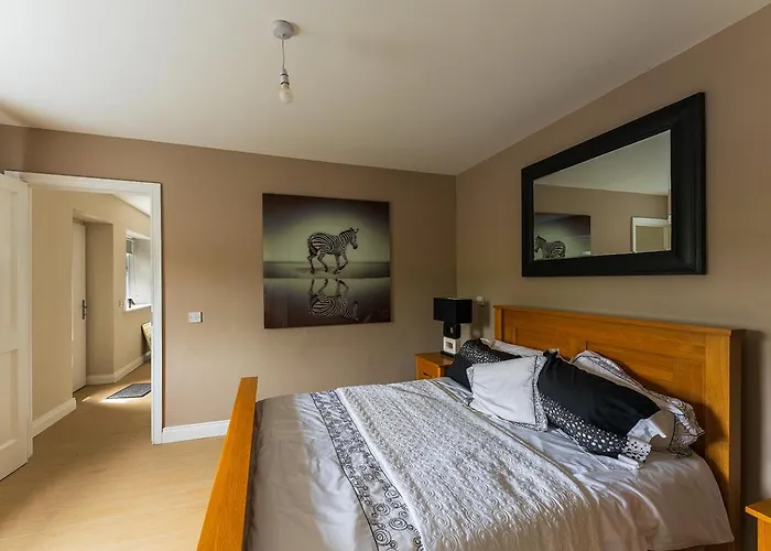 Moneen Mountain View *